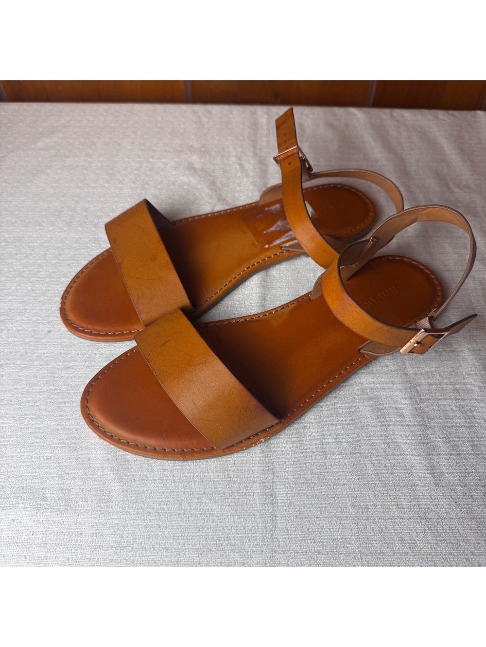 Bayboo Cognac Brown Ankle Strap Sandals Women’s Size 8.5 Flat Open Toe - Picture 2 of 7